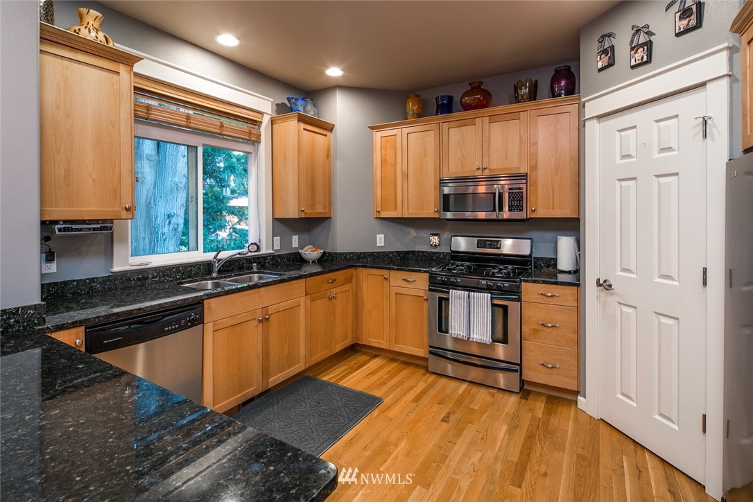 16 Jasper Ridge Lane Bellingham, WA 98229 - Photo 6 of 39 Gallery Image 6