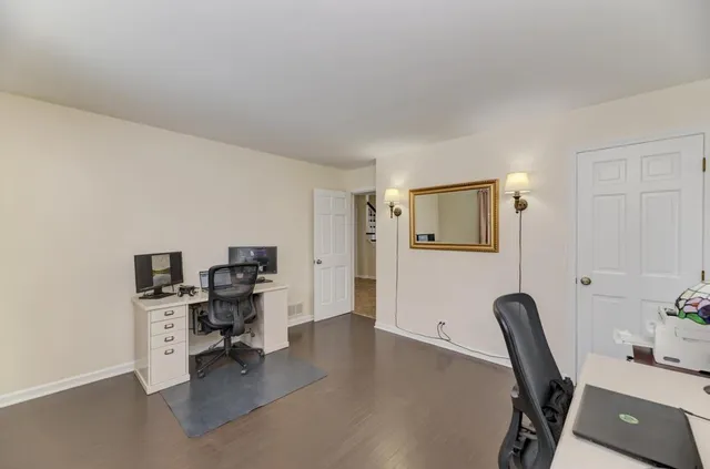 $679,000 | 1010 West Haven Drive, Arlington Heights, IL 60005