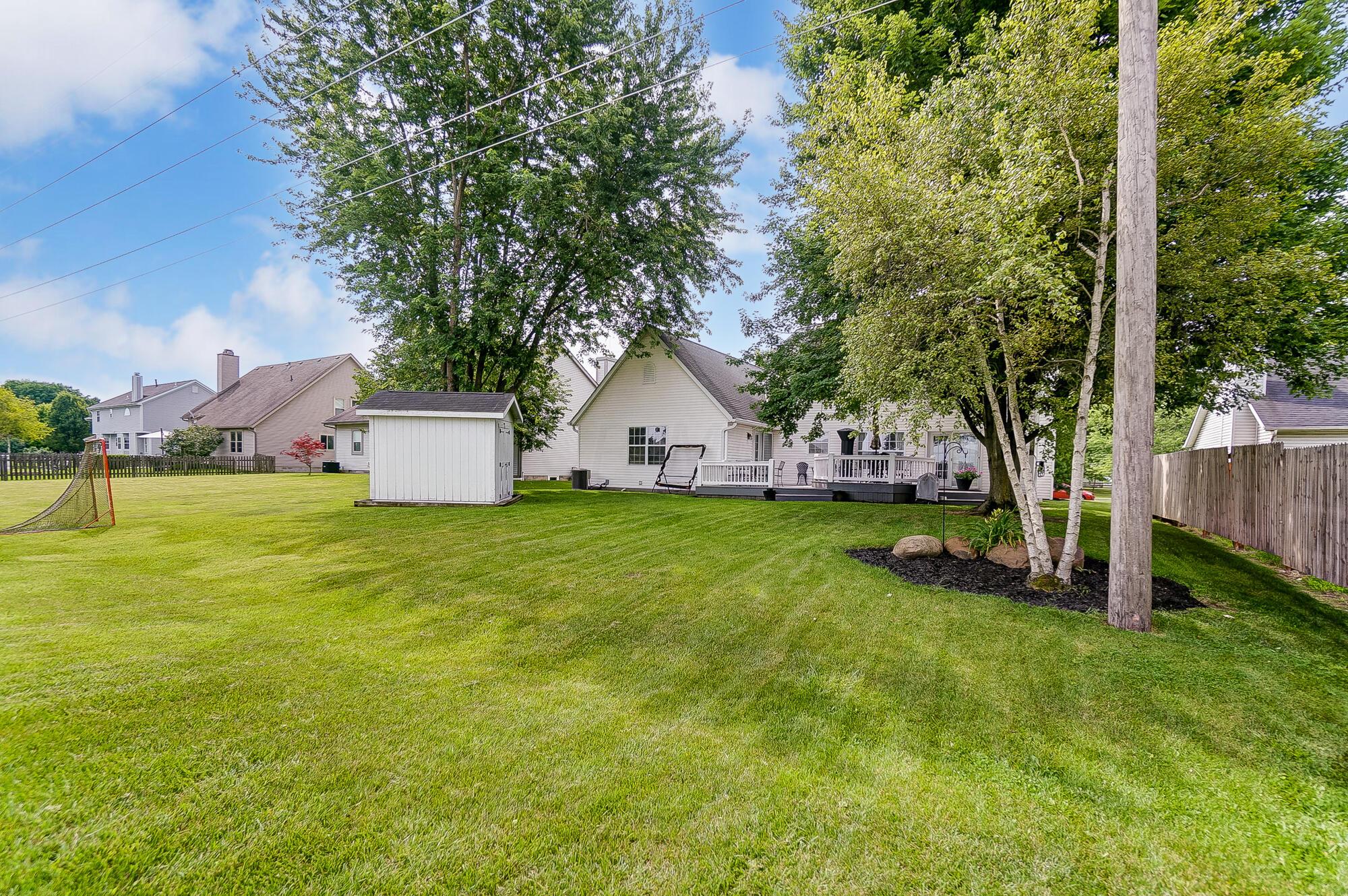 5694 Davidson Road Hilliard, OH 43026 - Photo 65 of 67 Large Yard