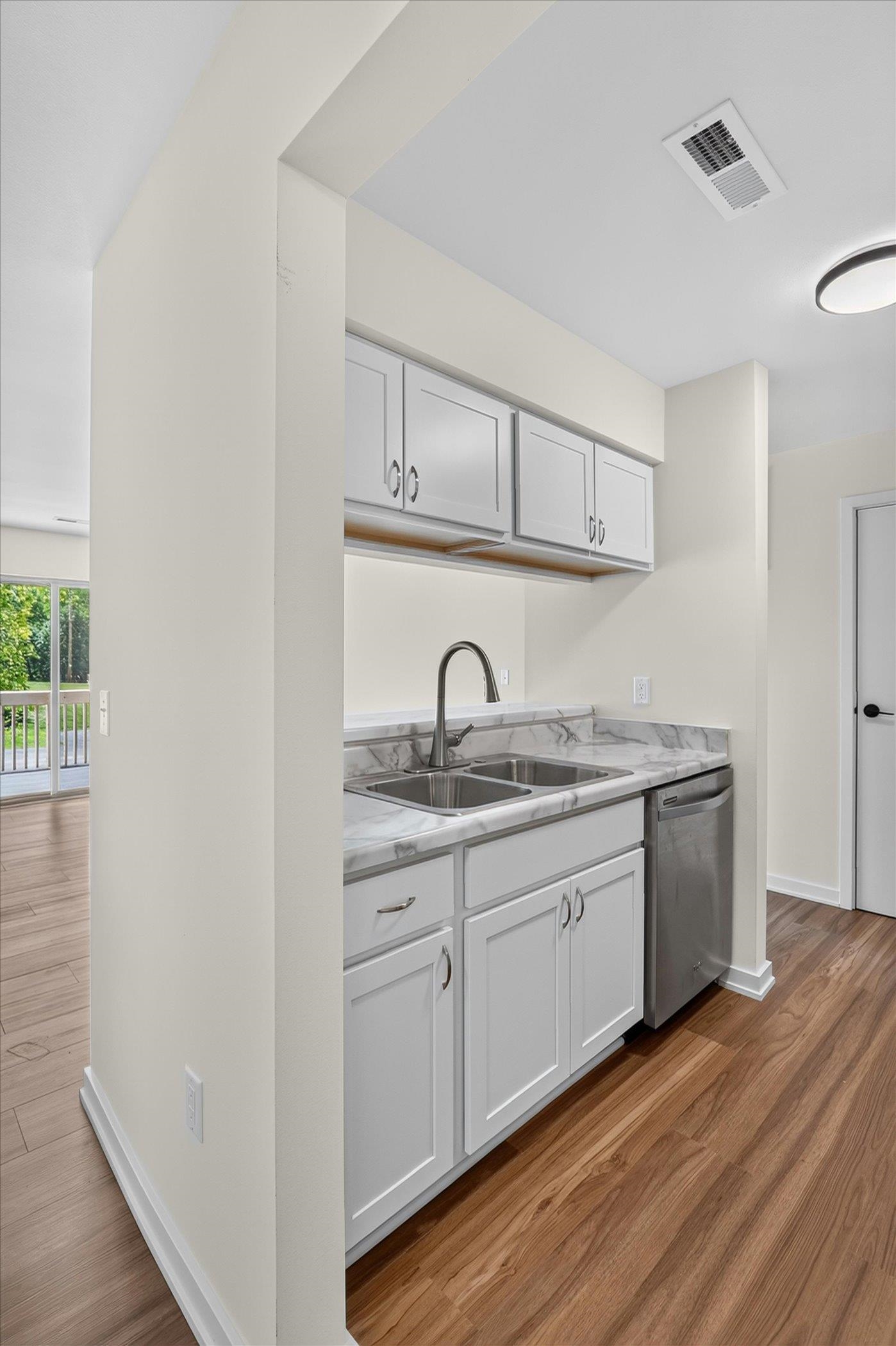 1011 South 2nd Street, Unit 3 Delavan, WI 53115 - Photo 21 of 45