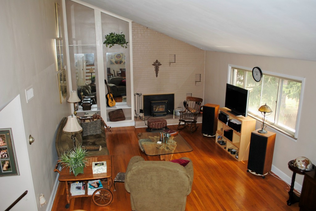 3867 Darlington Road Southwest Roanoke, VA 24018 - Photo 9 of 18 Great Room