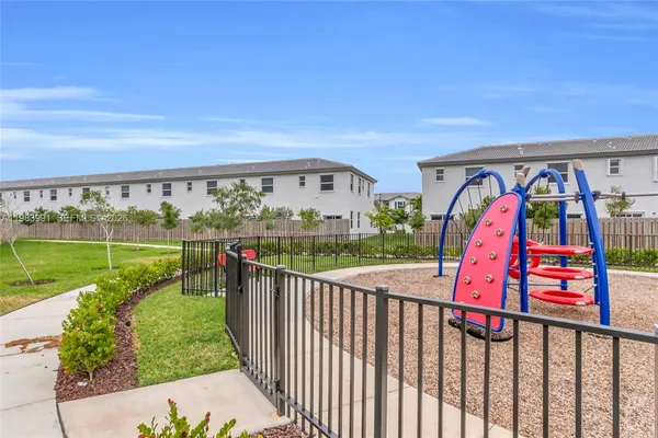 $2,500 | 16264 Southwest 292nd Street, Unit 16264, Homestead, FL 33033