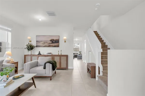 $2,500 | 16264 Southwest 292nd Street, Unit 16264, Homestead, FL 33033