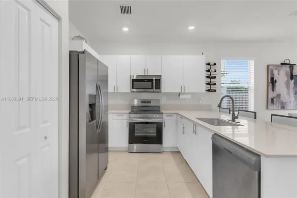 $2,500 | 16264 Southwest 292nd Street, Unit 16264, Homestead, FL 33033