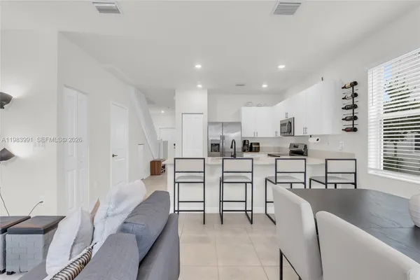 $2,500 | 16264 Southwest 292nd Street, Unit 16264, Homestead, FL 33033