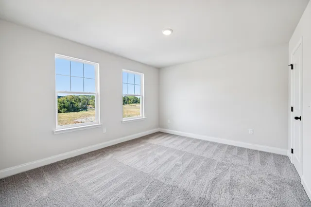 $585,815 | 1090 Large Poppy Drive, La Vergne, TN 37086