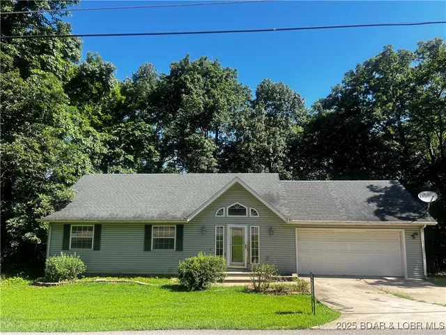 $259,900 | 1509 Oak Bend Road Northeast, Sunrise Beach, MO 65079