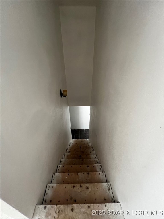 1509 Oak Bend Road Northeast Sunrise Beach, MO 65079 - Photo 17 of 32