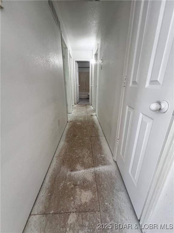 1509 Oak Bend Road Northeast Sunrise Beach, MO 65079 - Photo 7 of 32