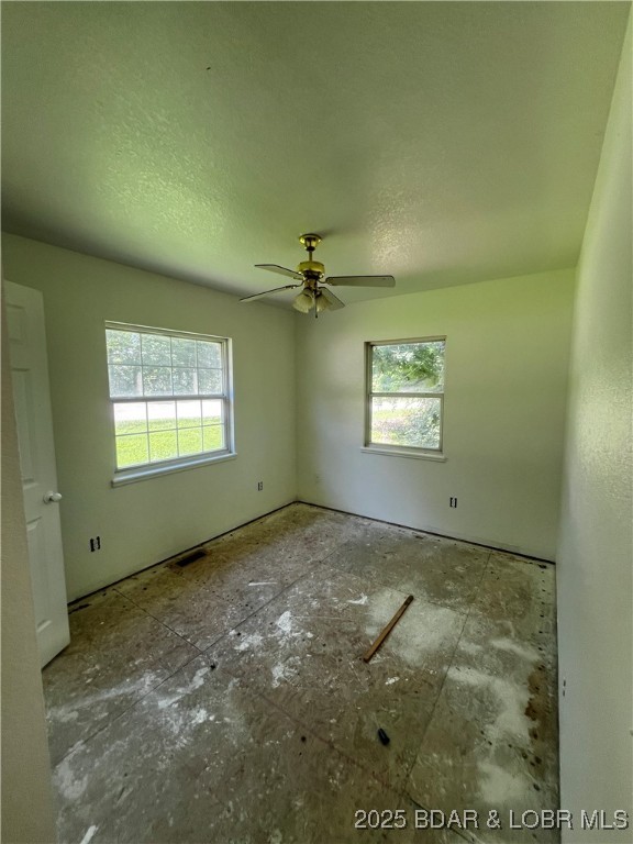 1509 Oak Bend Road Northeast Sunrise Beach, MO 65079 - Photo 9 of 32