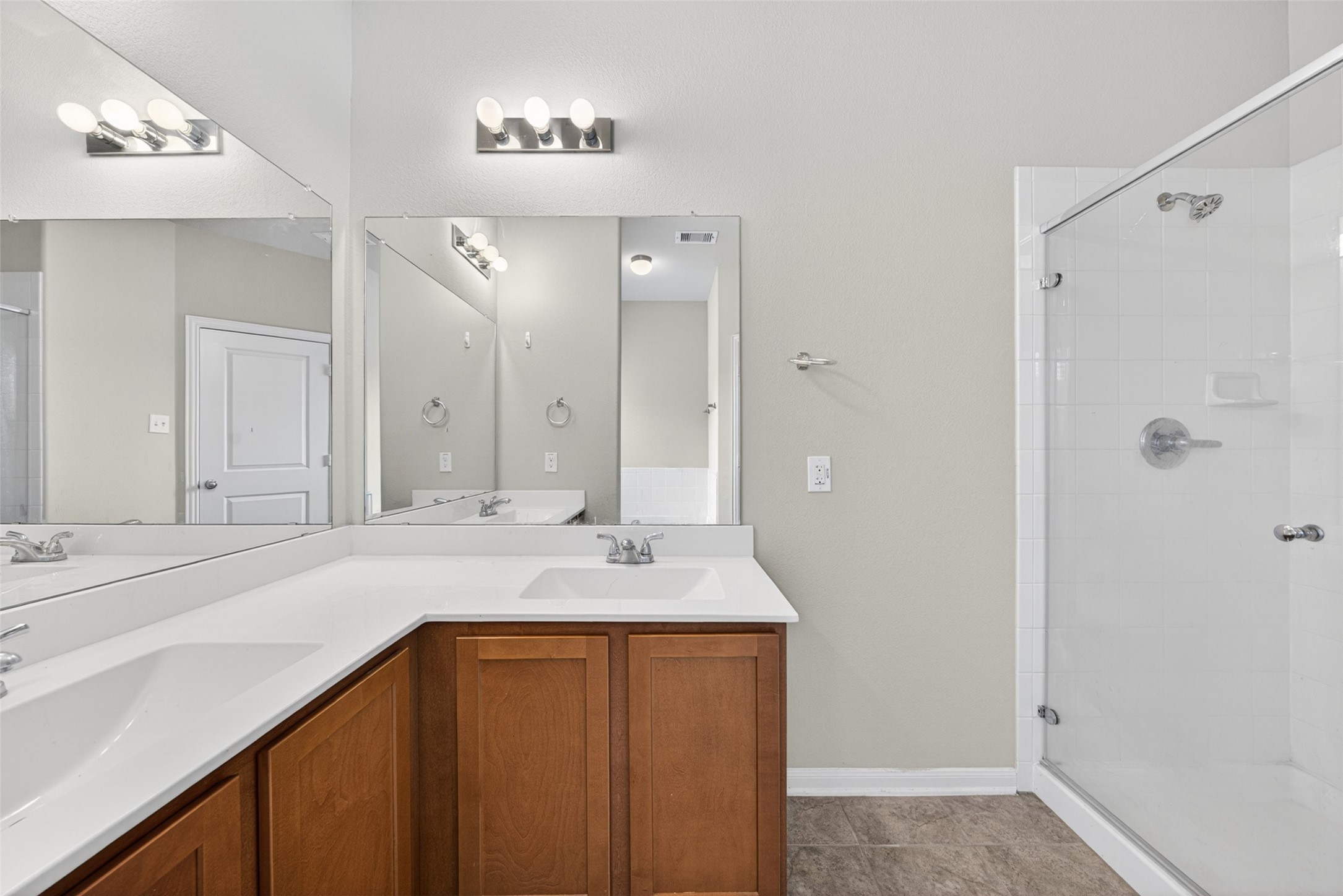 2429 Abbot Brk Drive Rosharon, TX 77583 - Photo 24 of 43