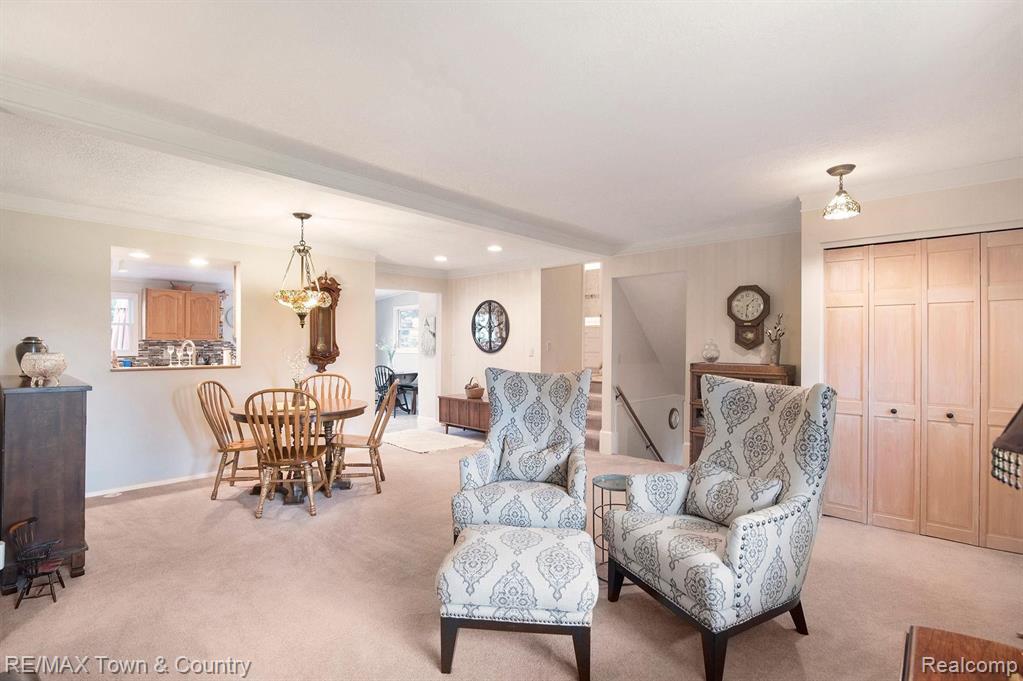 9143 Potter Road Flushing, MI 48433 - Photo 6 of 28