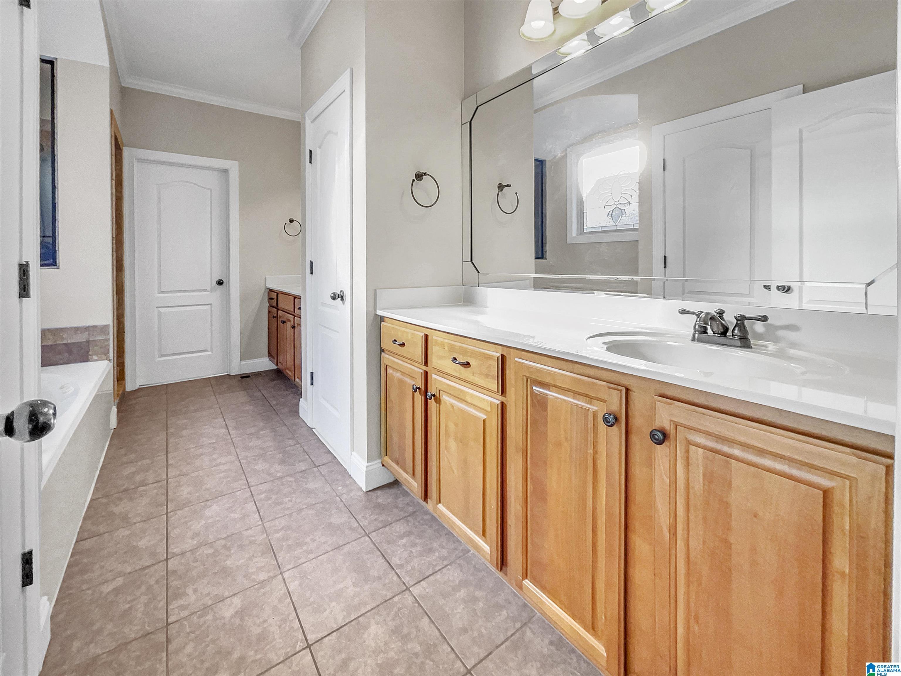 1452 Stoneykirk Road Pelham, AL 35124 - Photo 7 of 30