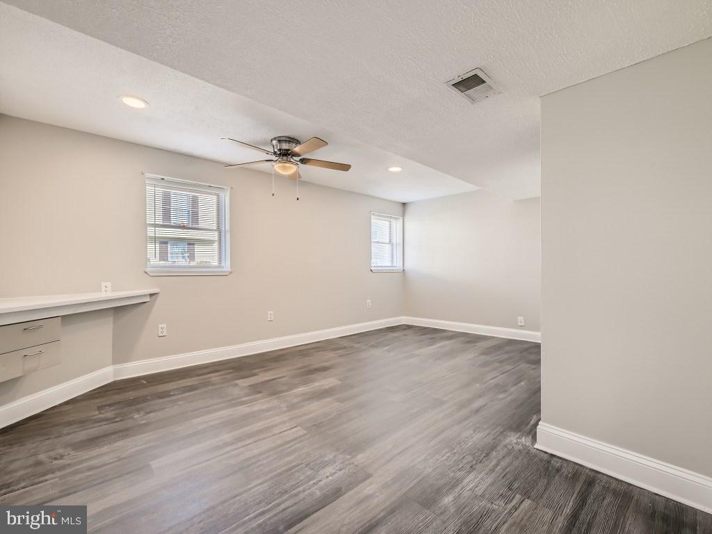 9318 Ramblebrook Road Nottingham, MD 21236 - Photo 23 of 43