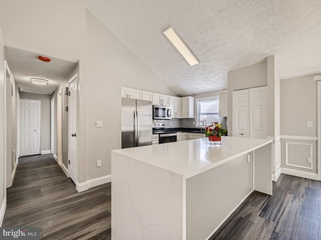 9318 Ramblebrook Road Nottingham, MD 21236 - Photo 9 of 43