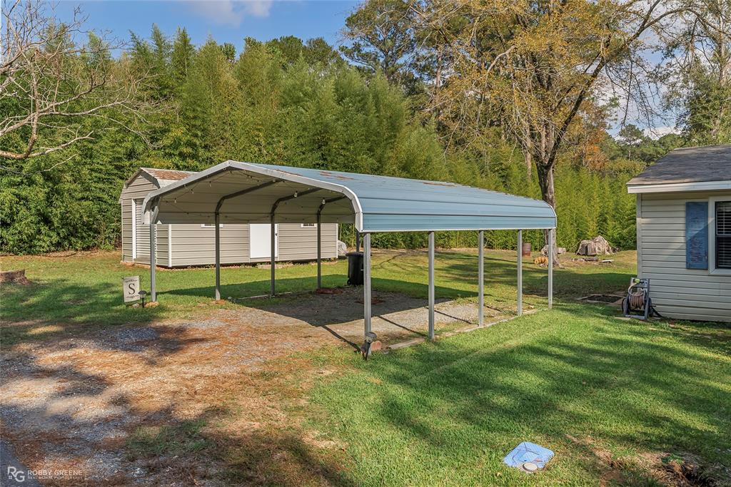 213 Bossier Street Heflin, LA 71039 - Photo 5 of 33