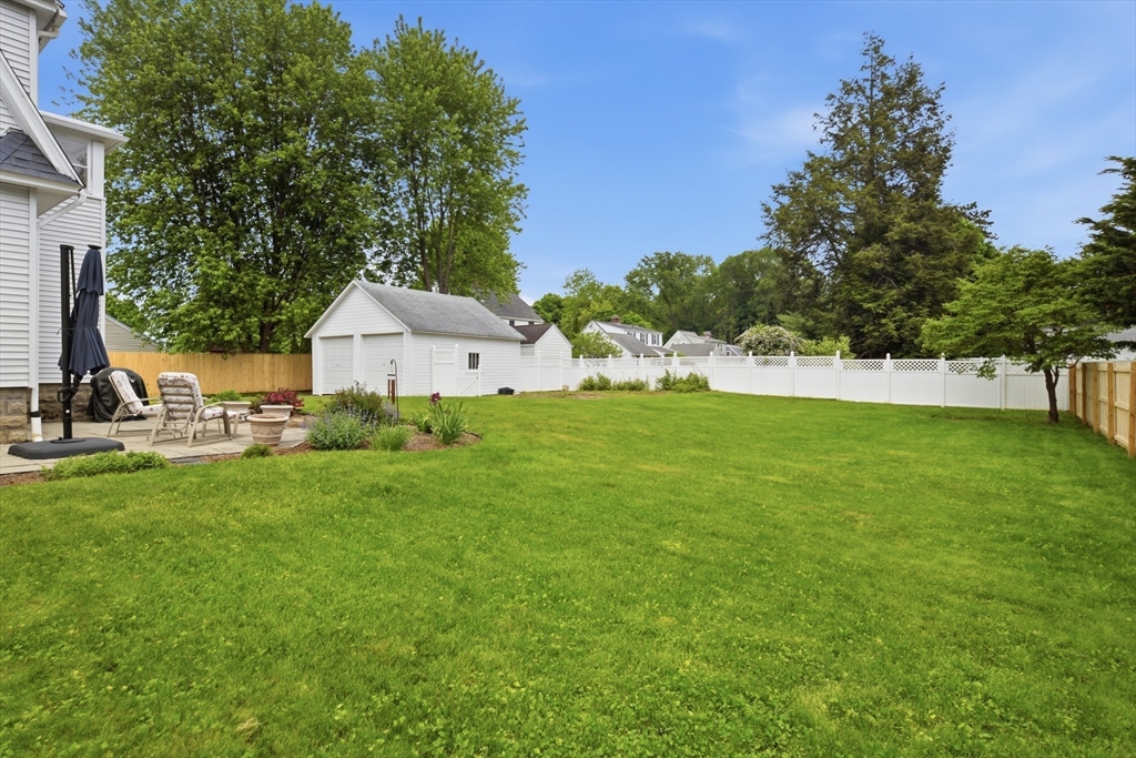 15 Ripley Street Wilbraham, MA 01095 - Photo 35 of 41