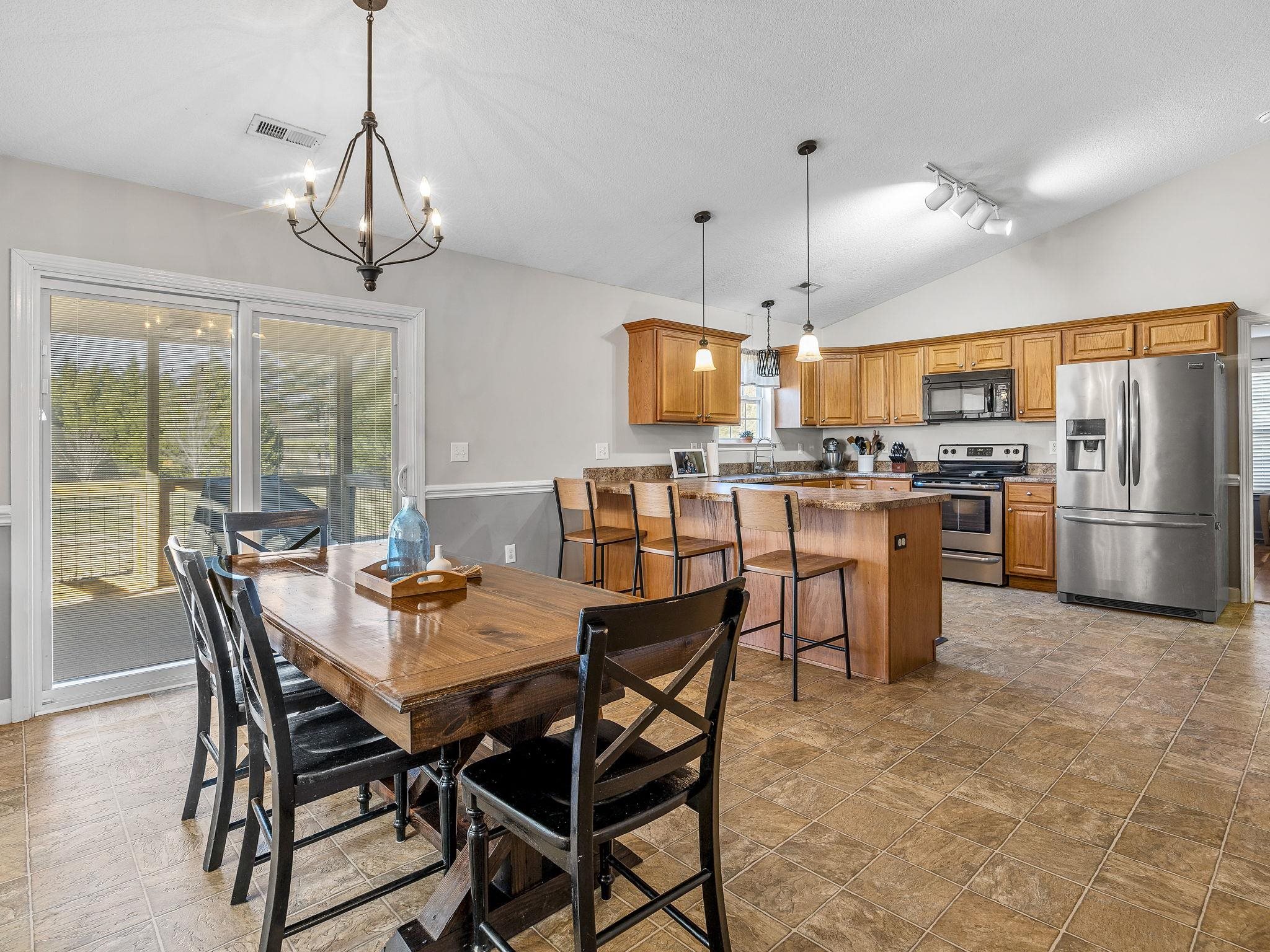 224 Homer Johnson Court Inman, SC 29349 - Photo 6 of 26