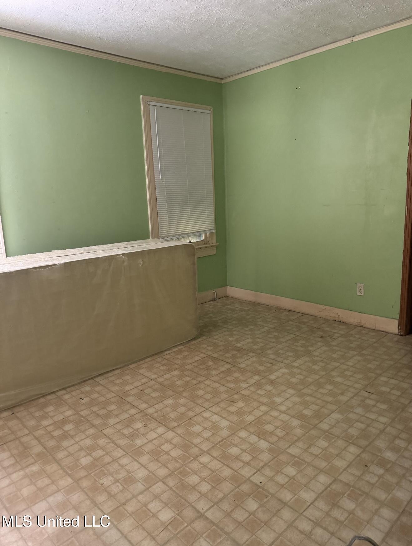 156 Denver Street Jackson, MS 39209 - Photo 4 of 11 IMG_2398