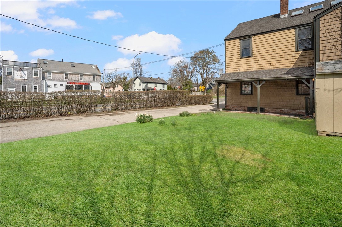 14 Elm Street Newport, RI 02840 - Photo 37 of 41