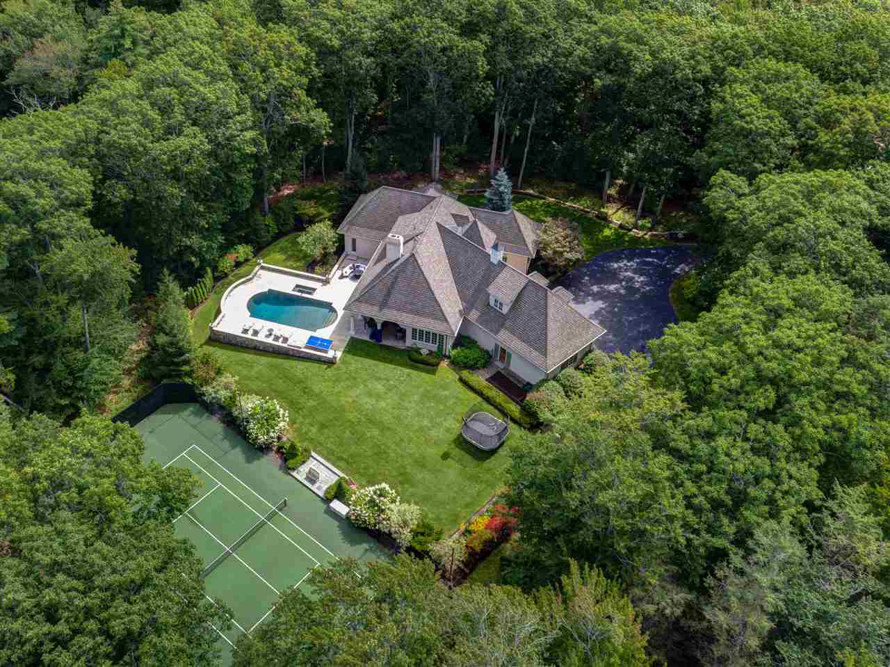 31 Chapel Road North Hampton, NH 03862 - Photo 3 of 40