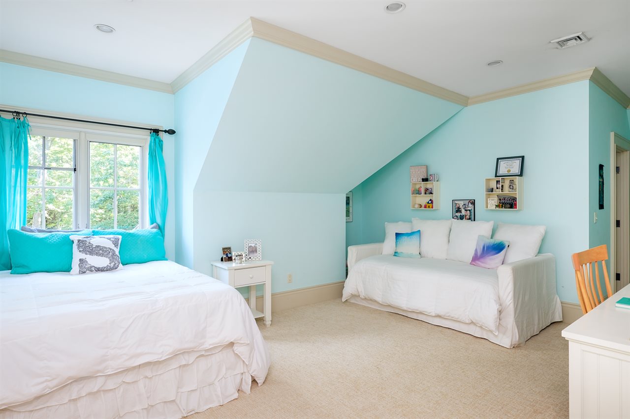 31 Chapel Road North Hampton, NH 03862 - Photo 35 of 40