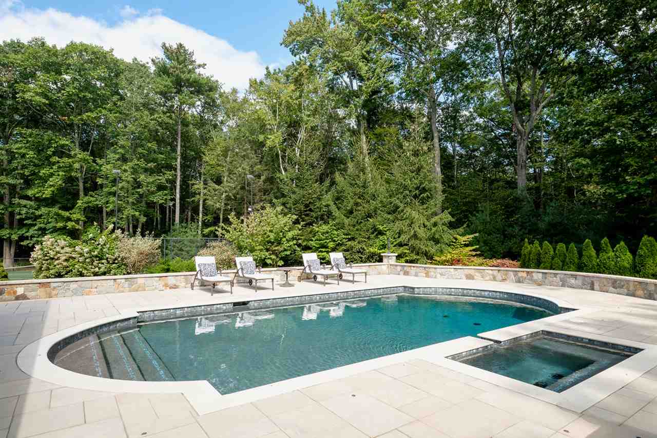 31 Chapel Road North Hampton, NH 03862 - Photo 10 of 40