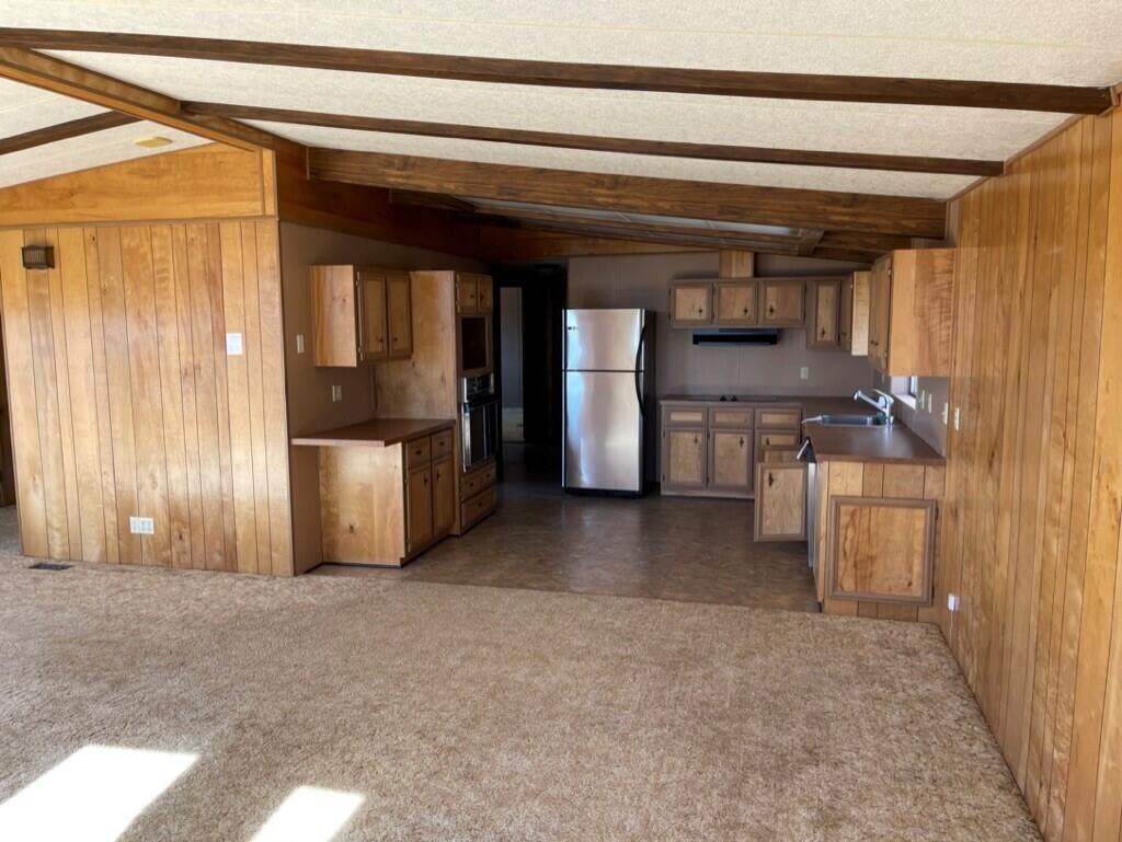 10421 Southwest Shad Road Terrebonne, OR 97760 - Photo 15 of 24 Kitchen