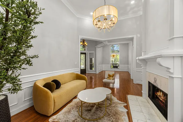 $1,350,000 | 27 Morning Arbor Place, The Woodlands, TX 77381