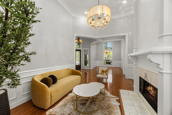 $1,350,000 | 27 Morning Arbor Place, The Woodlands, TX 77381