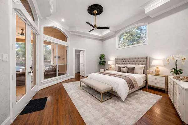 $1,350,000 | 27 Morning Arbor Place, The Woodlands, TX 77381