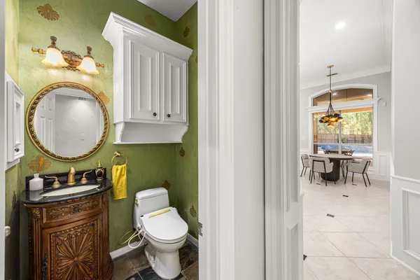 $1,350,000 | 27 Morning Arbor Place, The Woodlands, TX 77381