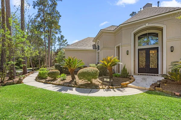 $1,350,000 | 27 Morning Arbor Place, The Woodlands, TX 77381