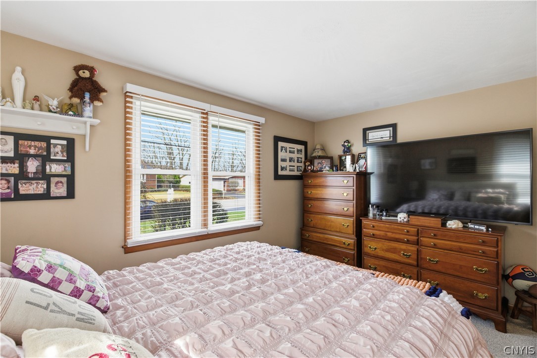 116 Huntshill Road Geddes, NY 13209 - Photo 21 of 28 Bedroom 1