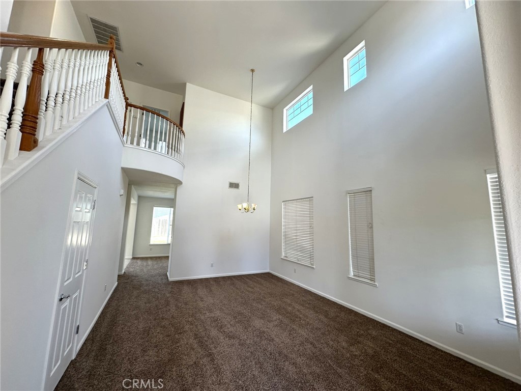 2341 Mariner Way Merced, CA 95340 - Photo 4 of 35