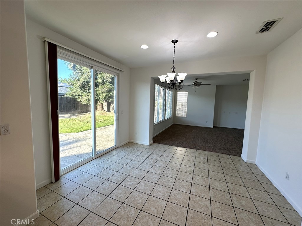 2341 Mariner Way Merced, CA 95340 - Photo 10 of 35