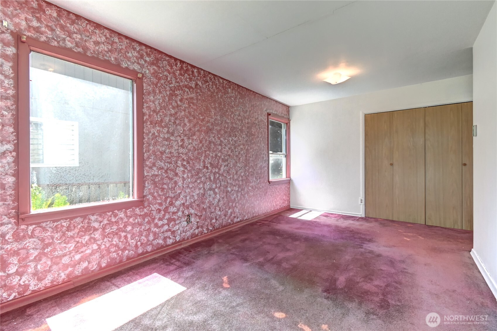 1327 Maple Street Everett, WA 98201 - Photo 17 of 31