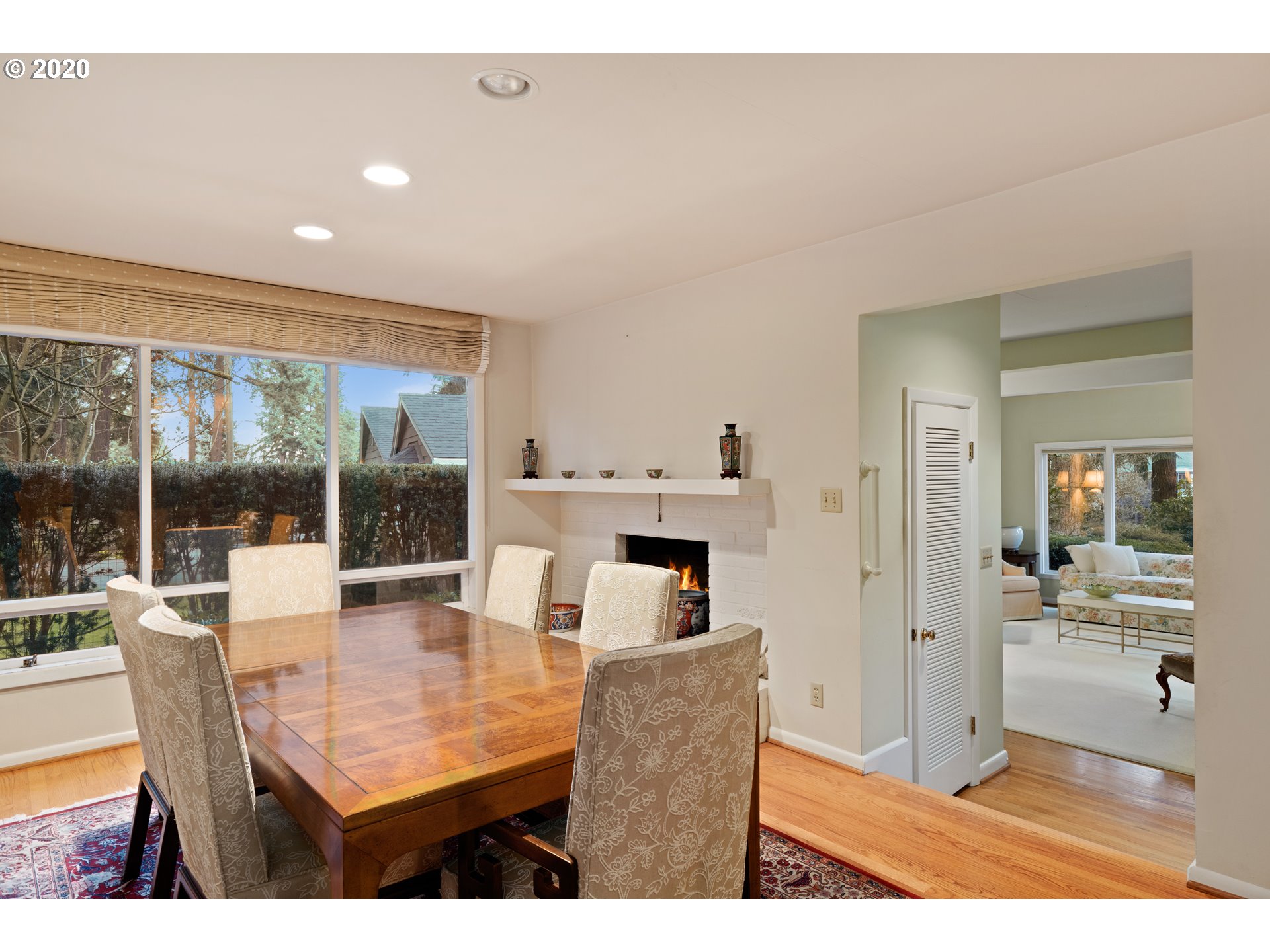 1061 Chandler Road Lake Oswego, OR 97034 - Photo 12 of 31 Gallery Image 12