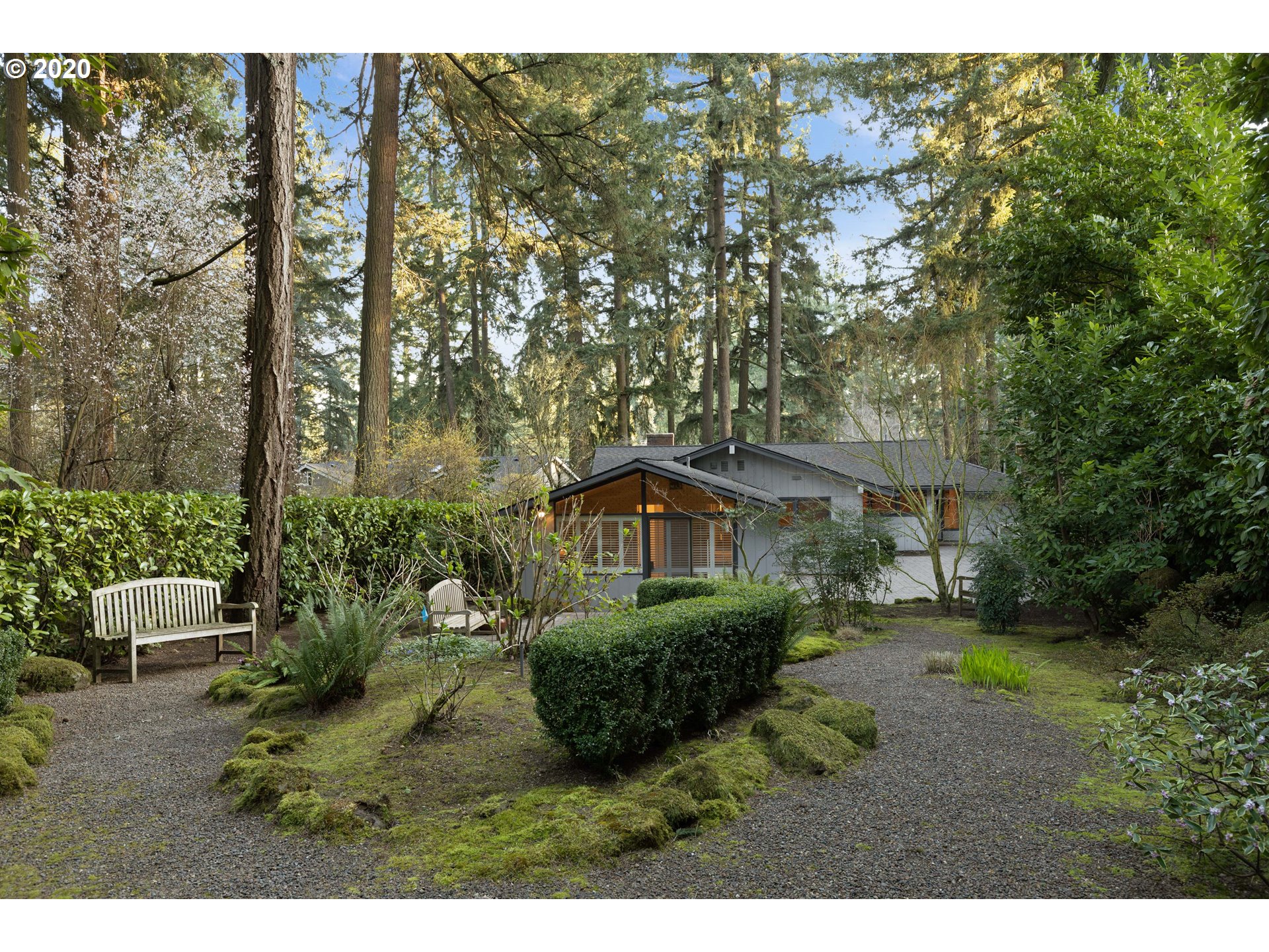 1061 Chandler Road Lake Oswego, OR 97034 - Photo 28 of 31 Gallery Image 28