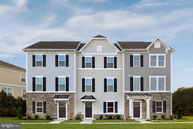 $370,165 | 8645 Bayscape Drive, Unit 2, Berlin, MD 21811