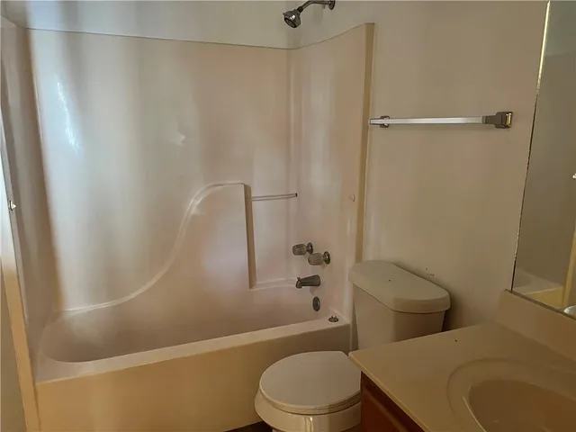 $1,300 | Undisclosed Address, Baker, LA 70714