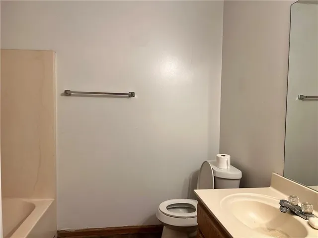 $1,300 | Undisclosed Address, Baker, LA 70714