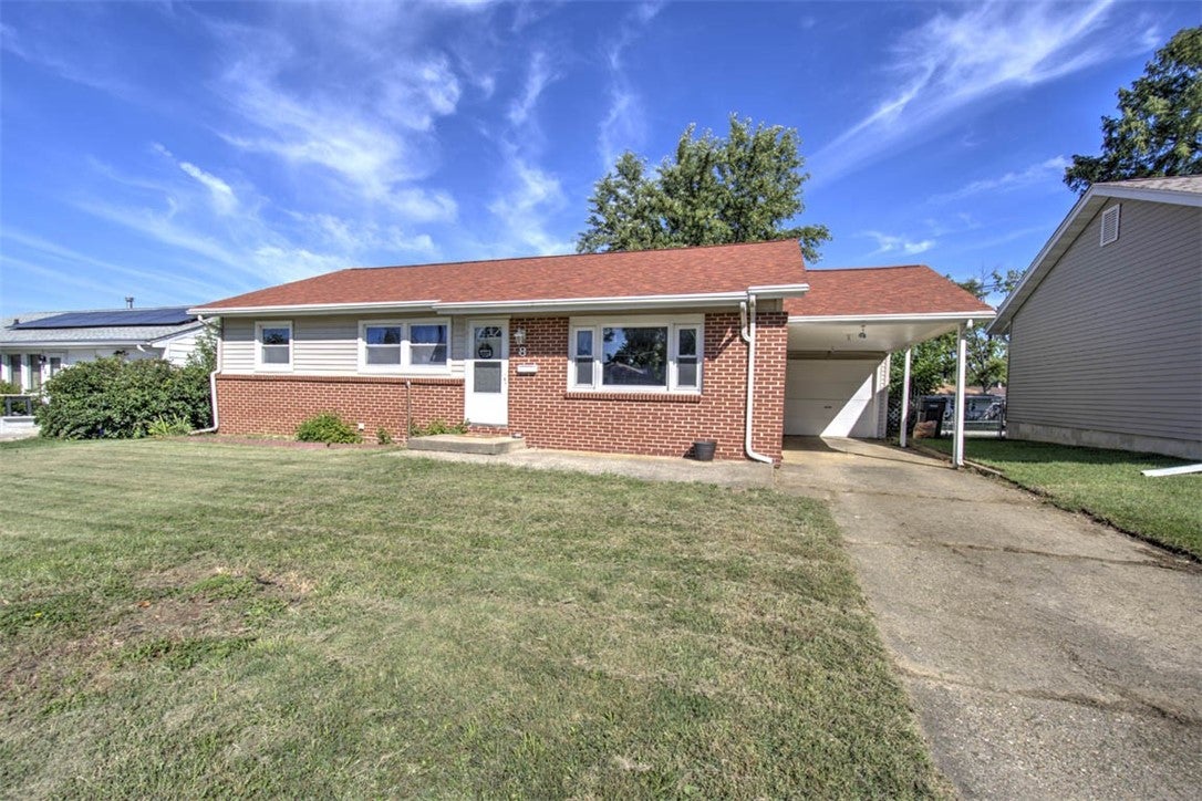 8 Imboden Drive Decatur, IL 62521 - Photo 2 of 23 Gallery Image 2