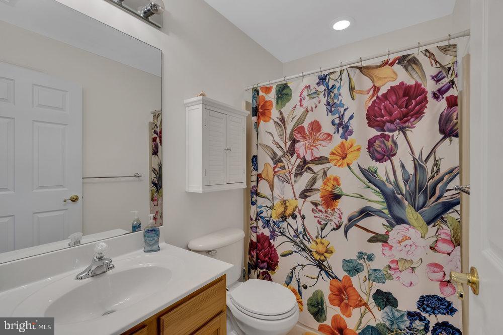 192 Bowsprit Road Manahawkin, NJ 08050 - Photo 31 of 48