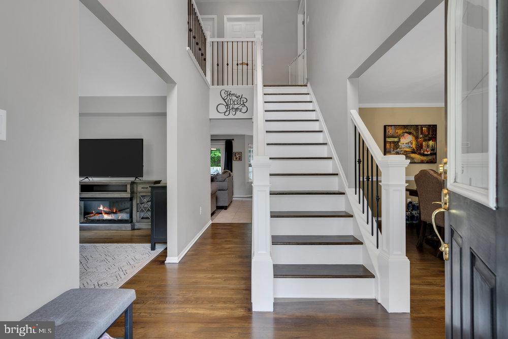 192 Bowsprit Road Manahawkin, NJ 08050 - Photo 7 of 48