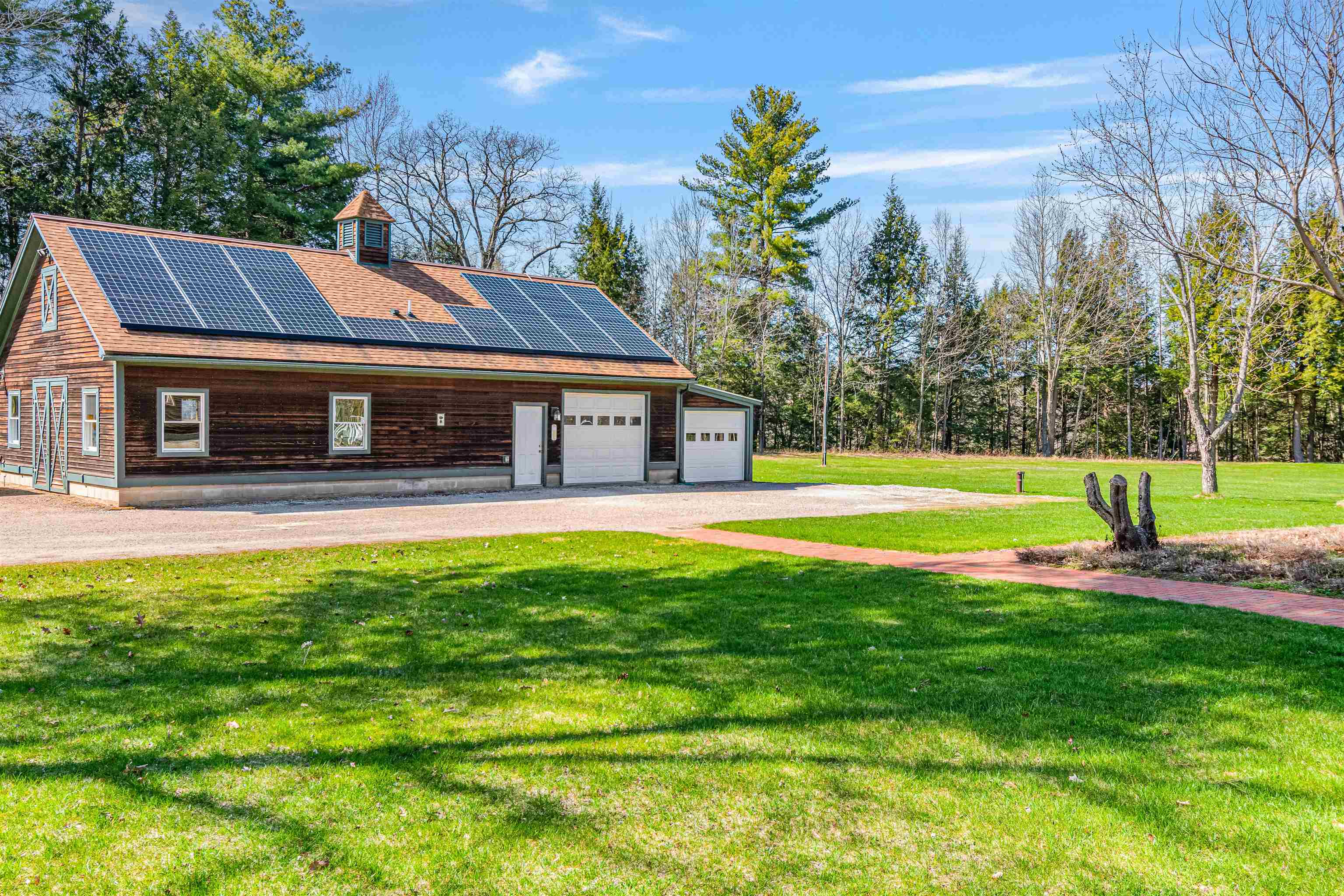 5 Pine Harbor Road Milton, VT 05468 - Photo 3 of 59