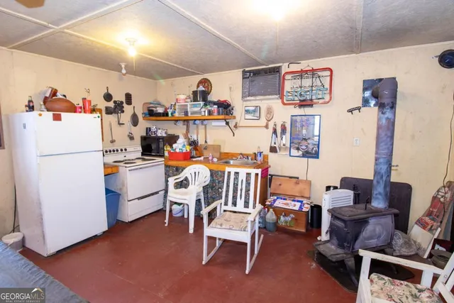 $329,900 | 217 Broad River Road, Carlton, GA 30627