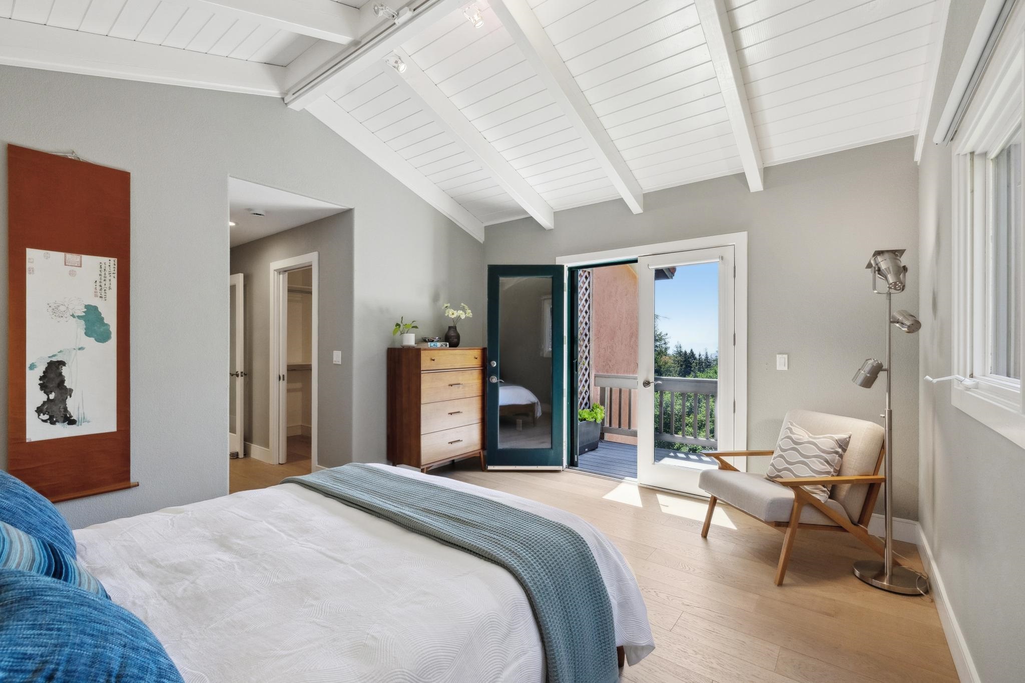 260 Alvarado Road Berkeley, CA 94705 - Photo 6 of 60