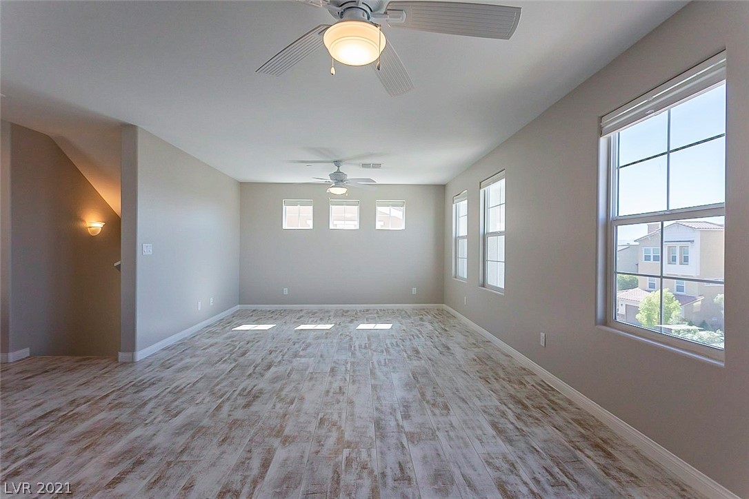 386 Gracious Way Henderson, NV 89011 - Photo 3 of 23