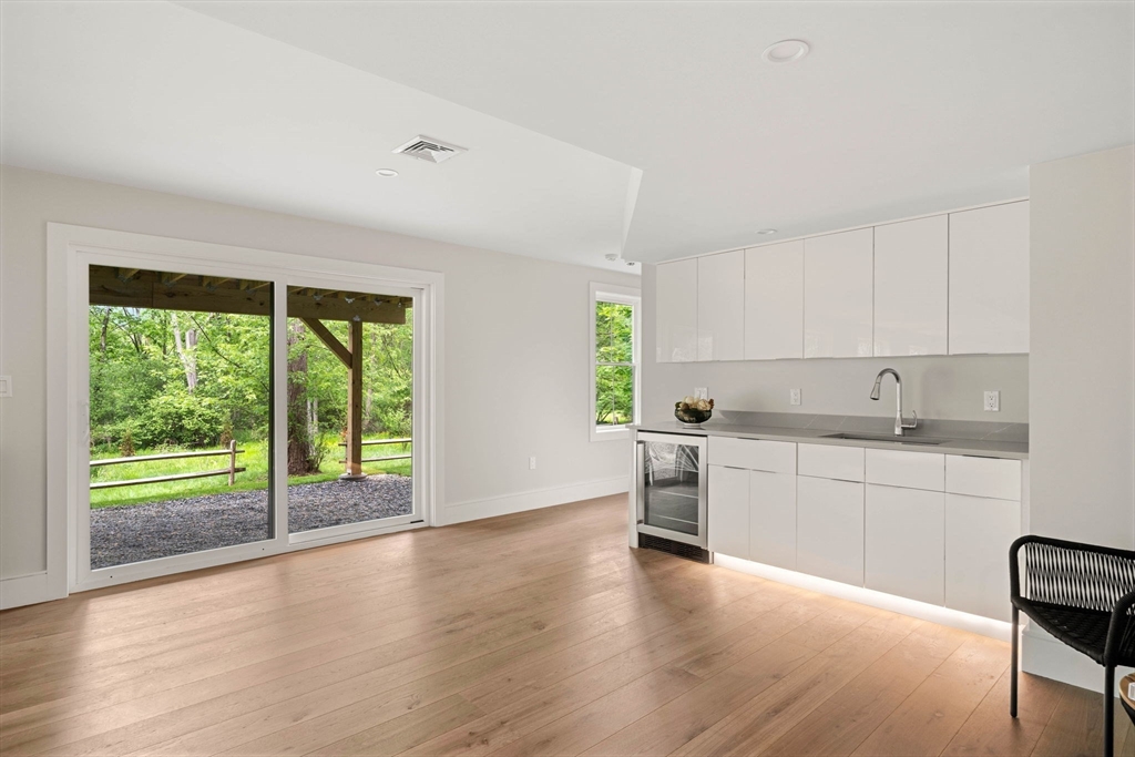 22 Wyman Road Lexington, MA 02420 - Photo 36 of 41